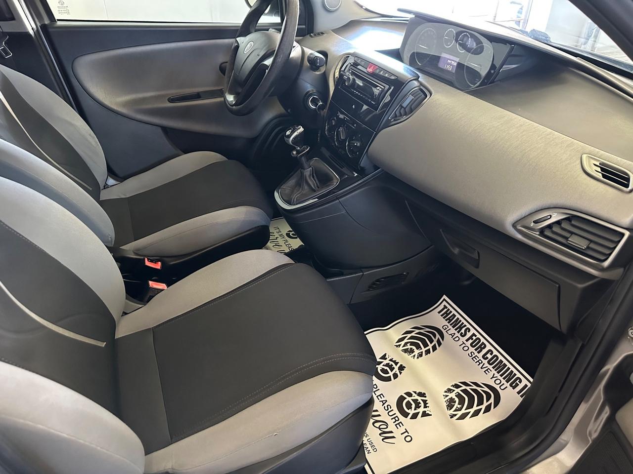 Lancia Ypsilon 1.2 Benzina 5 porte S&S Platinum Ok Neopatentati