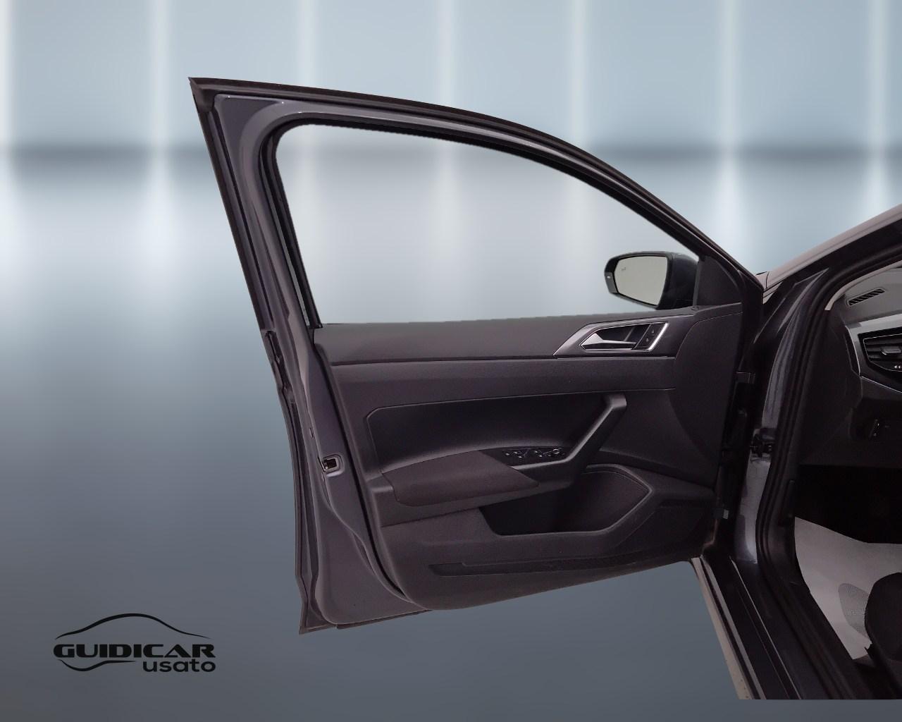 VOLKSWAGEN Polo VI 2022 - Polo 1.0 tsi Style 95cv