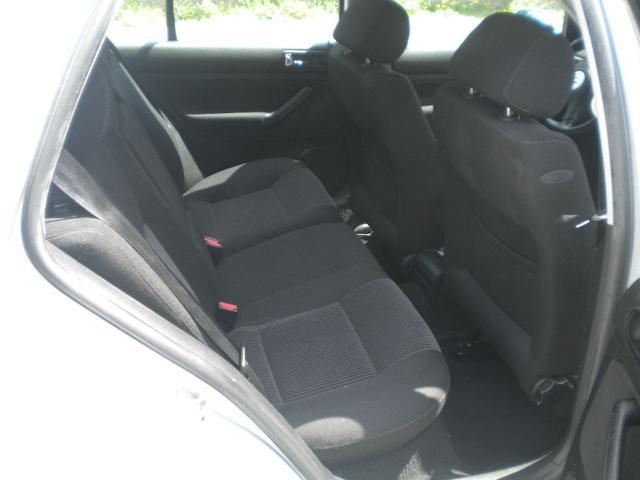 VOLKSWAGEN Golf 1.6 16V cat 5 porte Comfortline