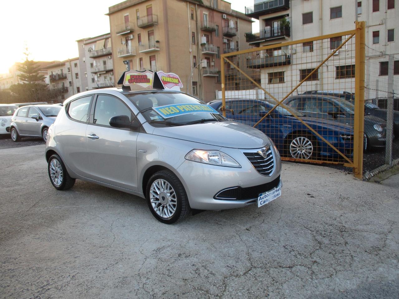 Lancia Ypsilon 1.2 69 CV 5 porte UNICO PROPIETARIO