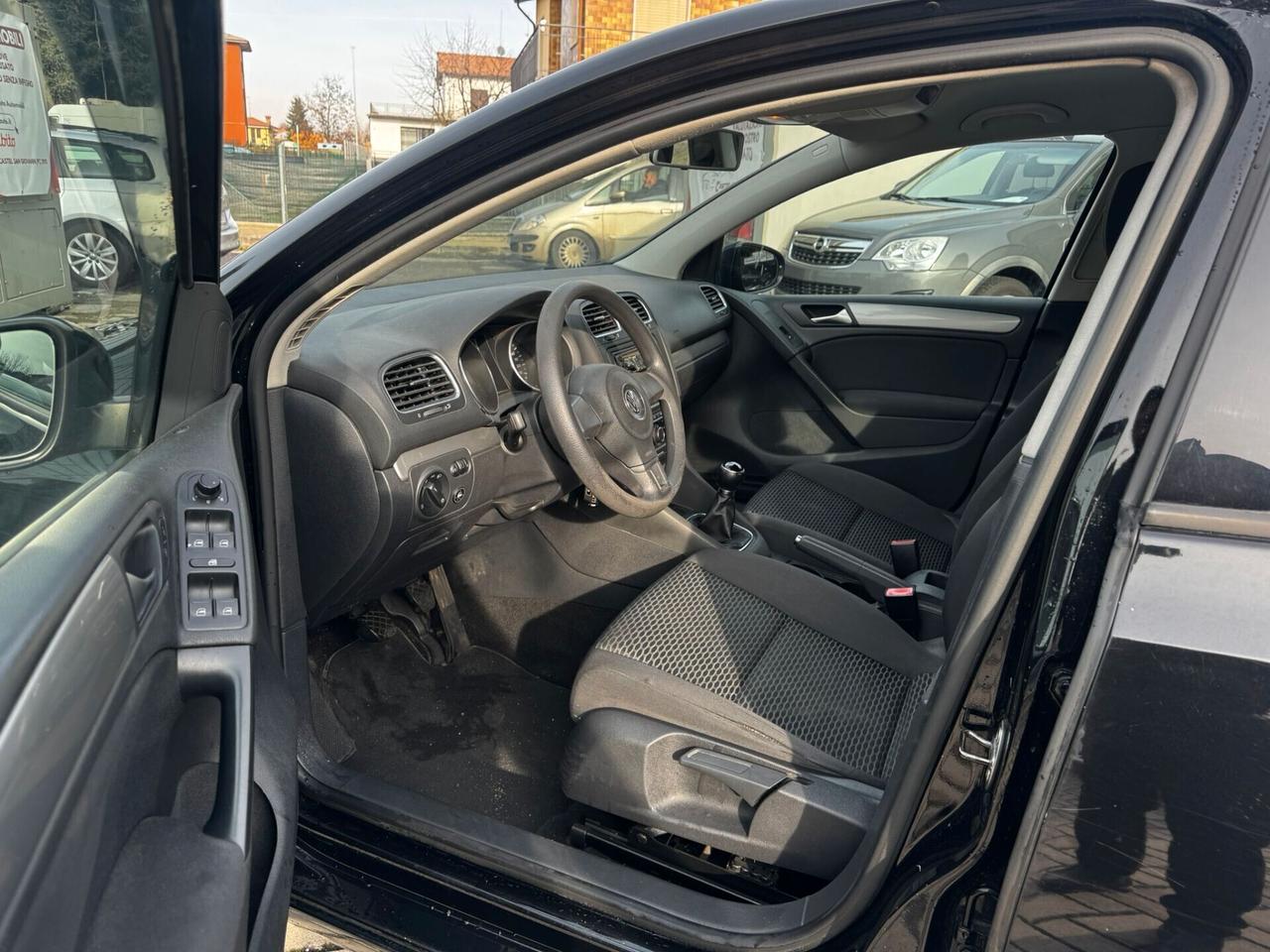 Volkswagen Golf 1.4 5p. United