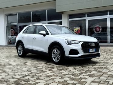 Audi Q3 35 TDI S tronic Business