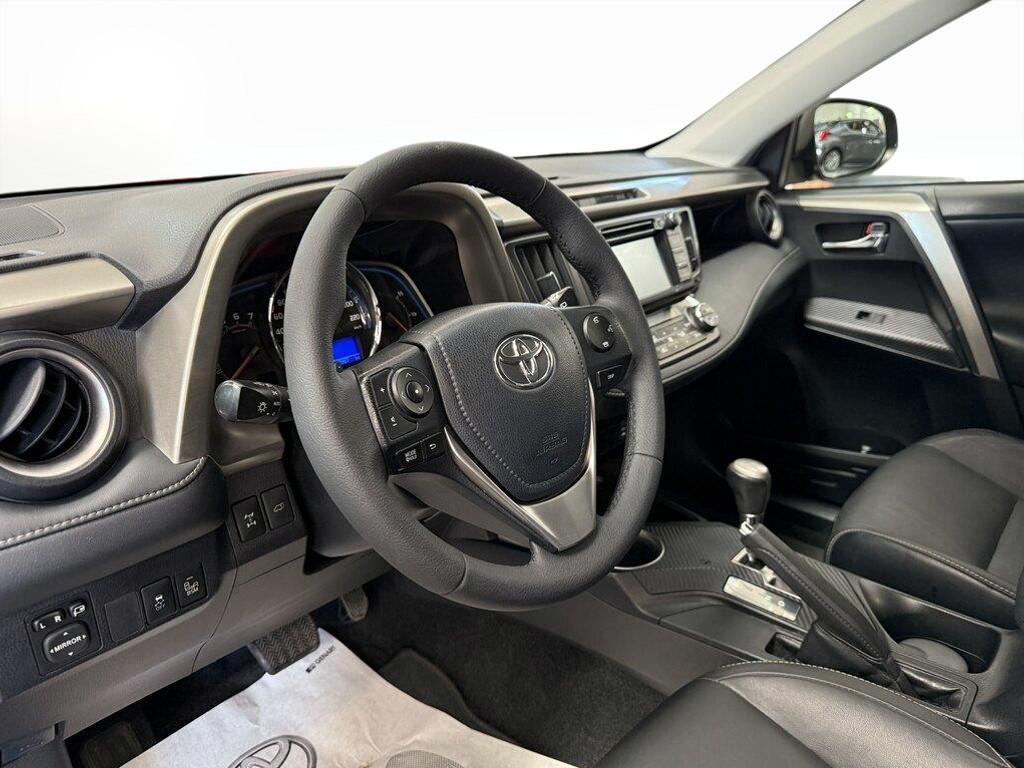Toyota RAV4 5 Porte 2.2 D-CAT Lounge 4WD Auto