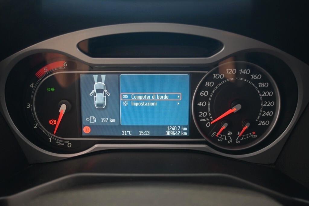 Ford Mondeo 2.0 TDCi 140 CV 4 porte Titanium DPF