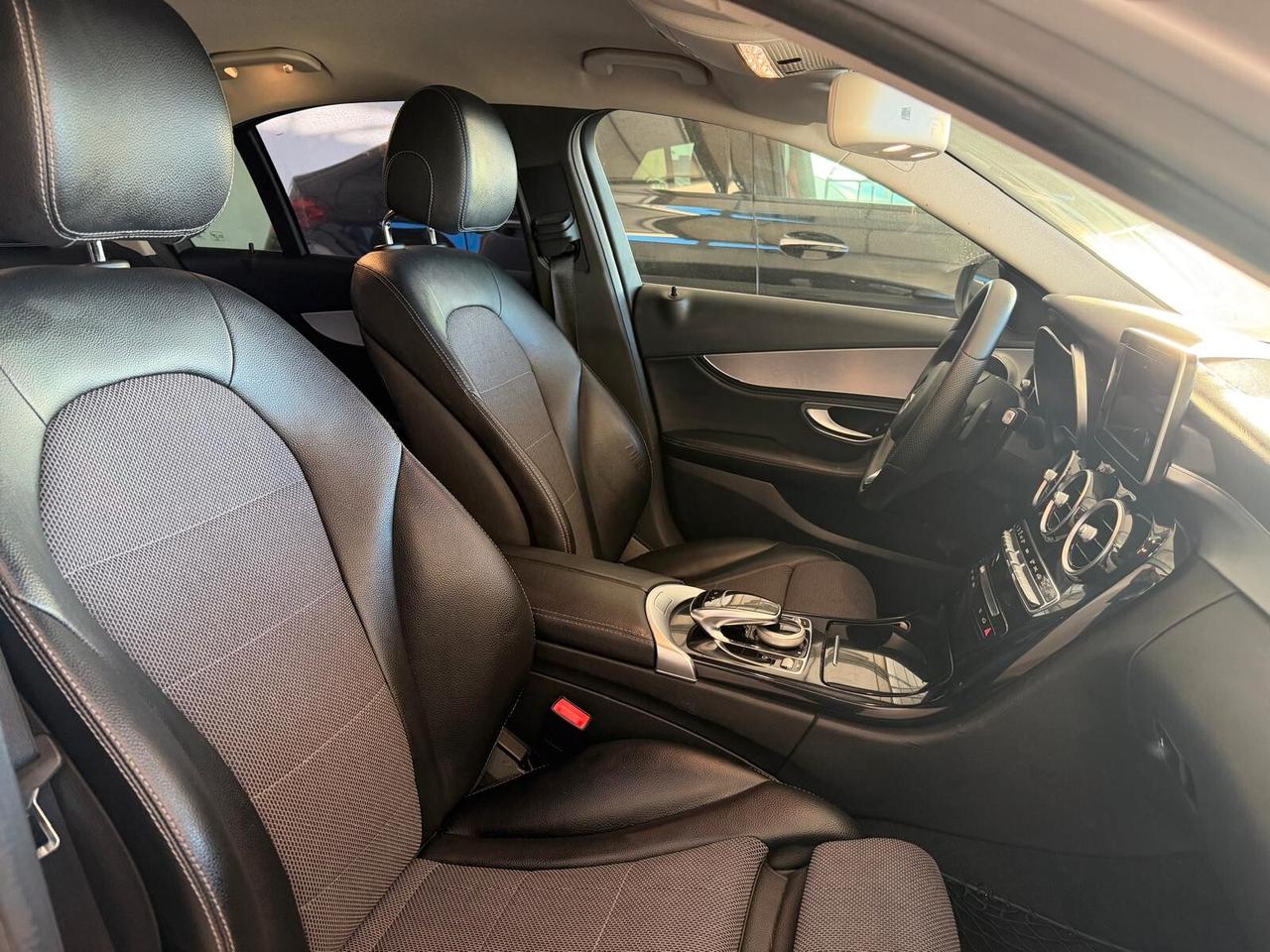 Mercedes-benz C 220 CDI Coupé Avantgarde