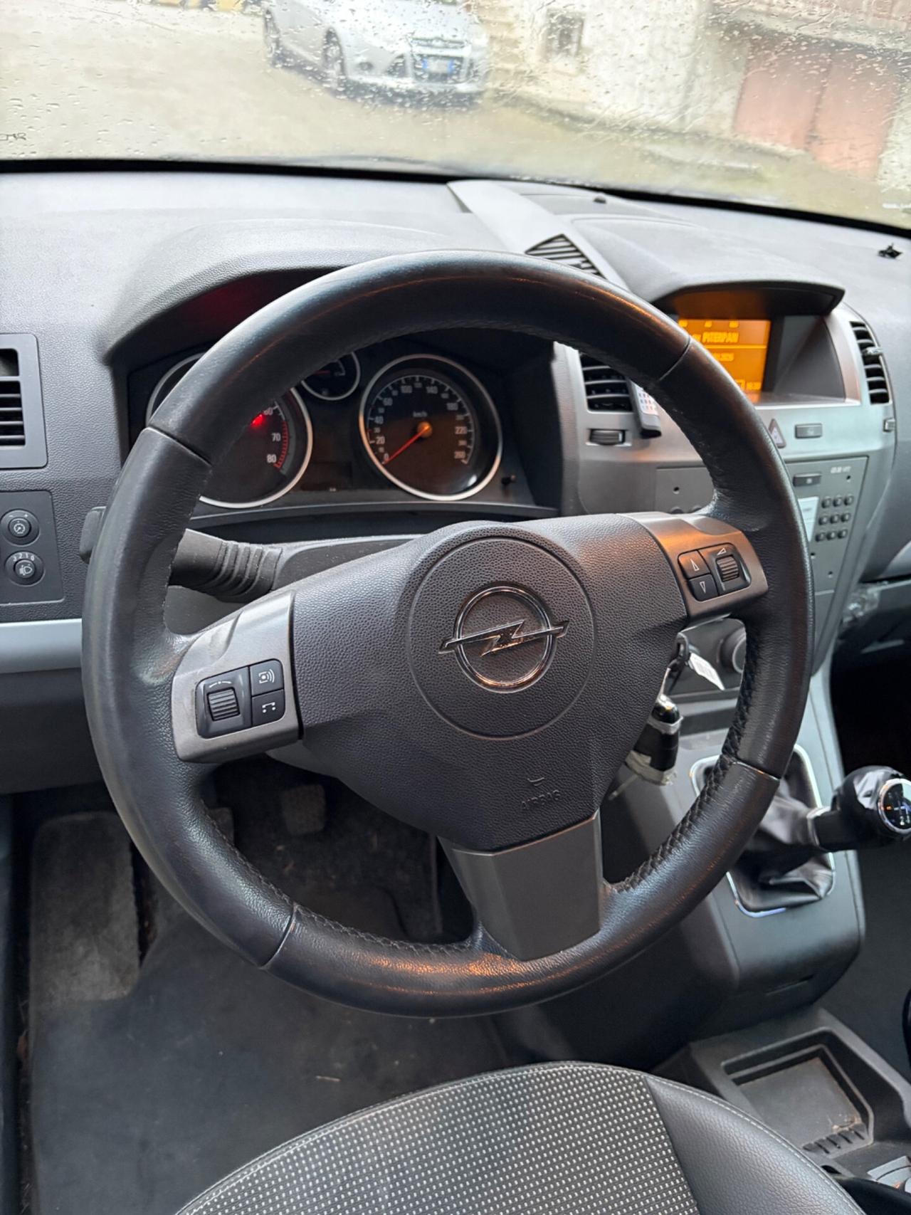 Opel Zafira METANO 7 POSTI