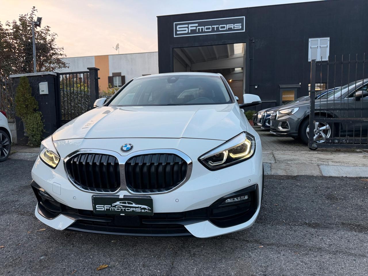 Bmw 118 118i 5p. Msport