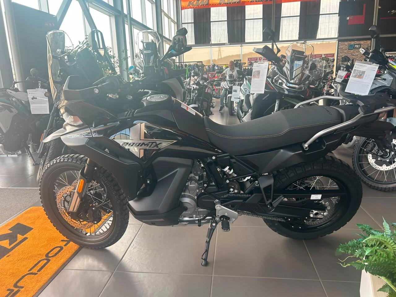 Cf Moto 800MT-X