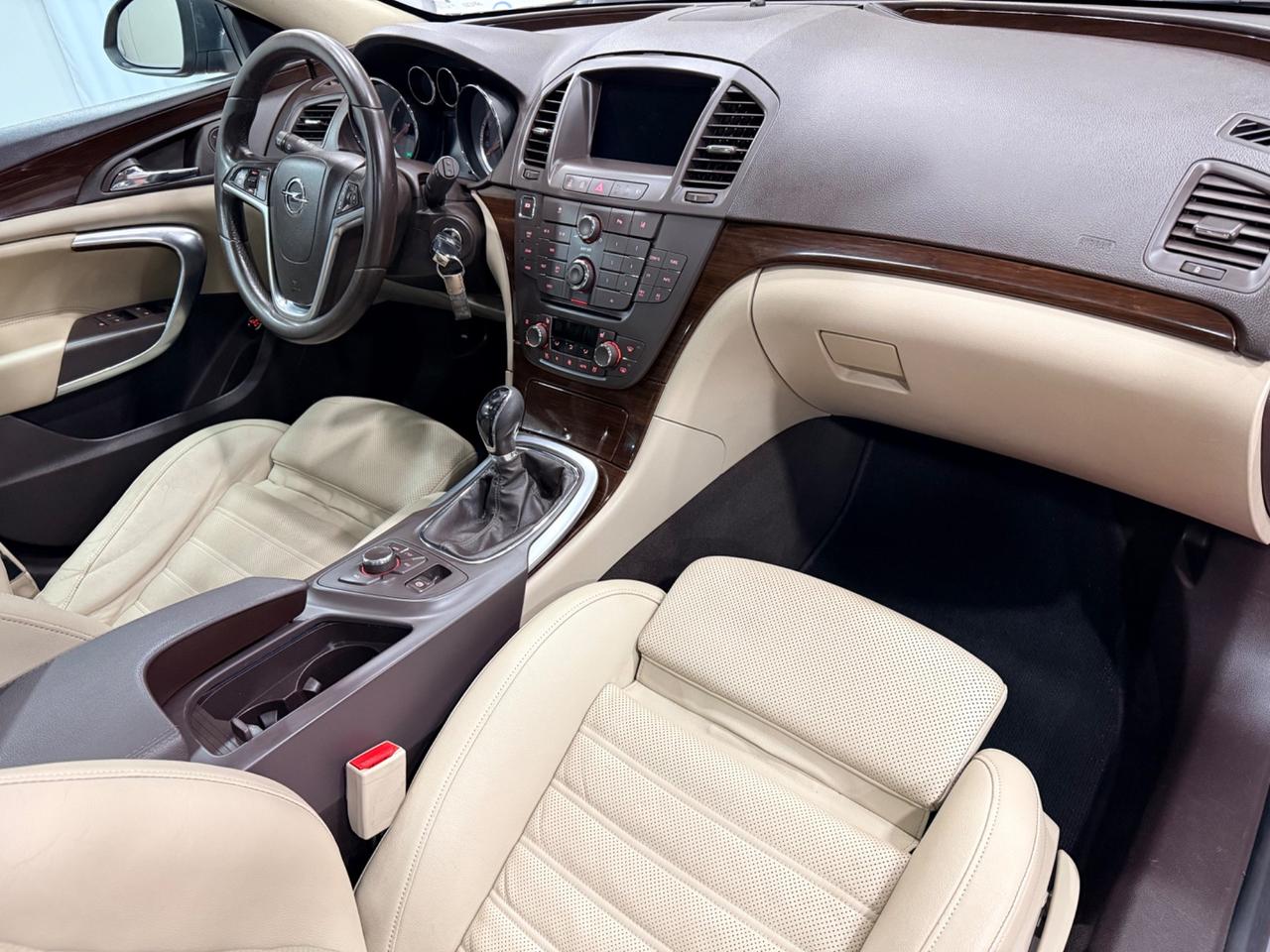 Opel Insignia 2.0 CDTI Sports Tourer Cosmo "FULL OPTIONALS"