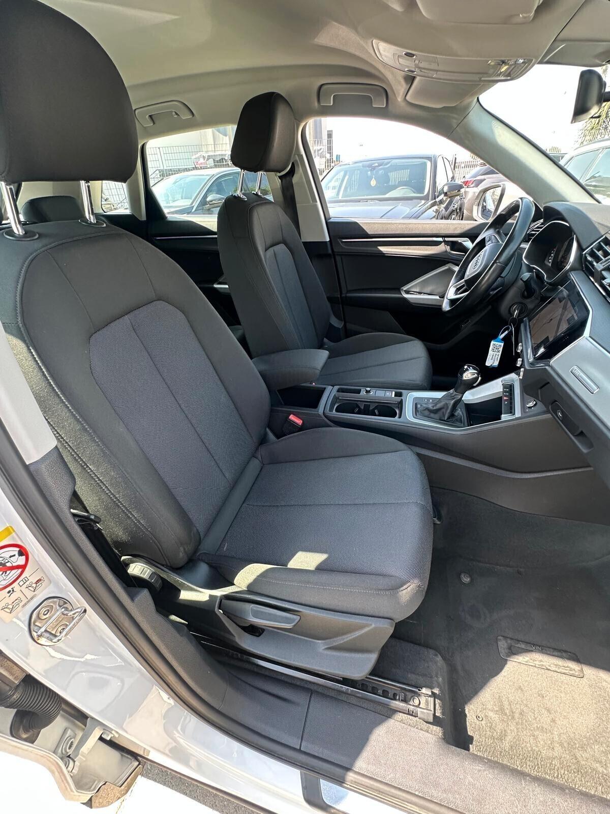 Audi Q3 2.0TDI 150CV S tronic SPORT 2022 PACCHET LUCI FULL OPTIONAL