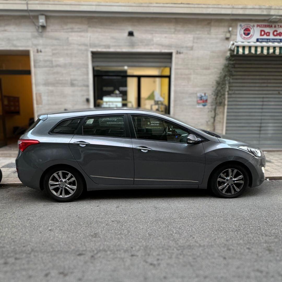 Hyundai i30 Wagon GPL **UNICO PROPRIETARIO**