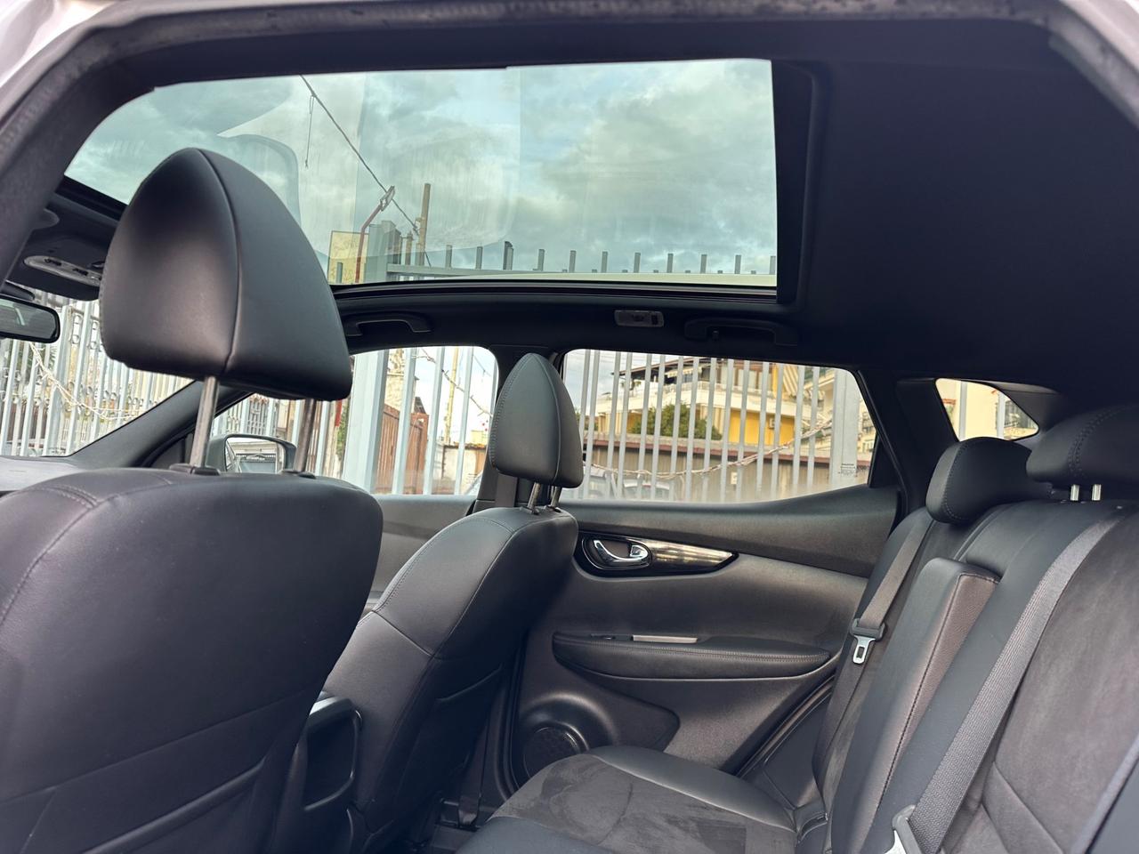 Nissan Qashqai 1.5 dCi N-Connecta