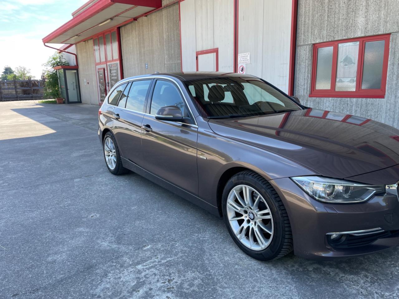 Bmw 316 316d Touring Luxury