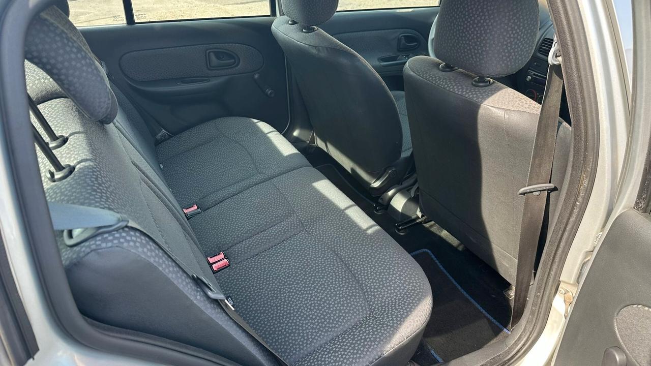 Renault Clio Storia 1.2 5 porte GPL Confort