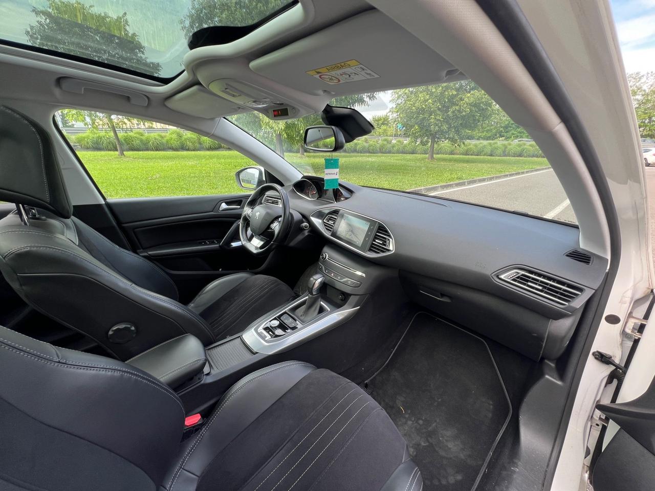 Peugeot 308 BlueHDi 120 S&S EAT6 SW GT Line
