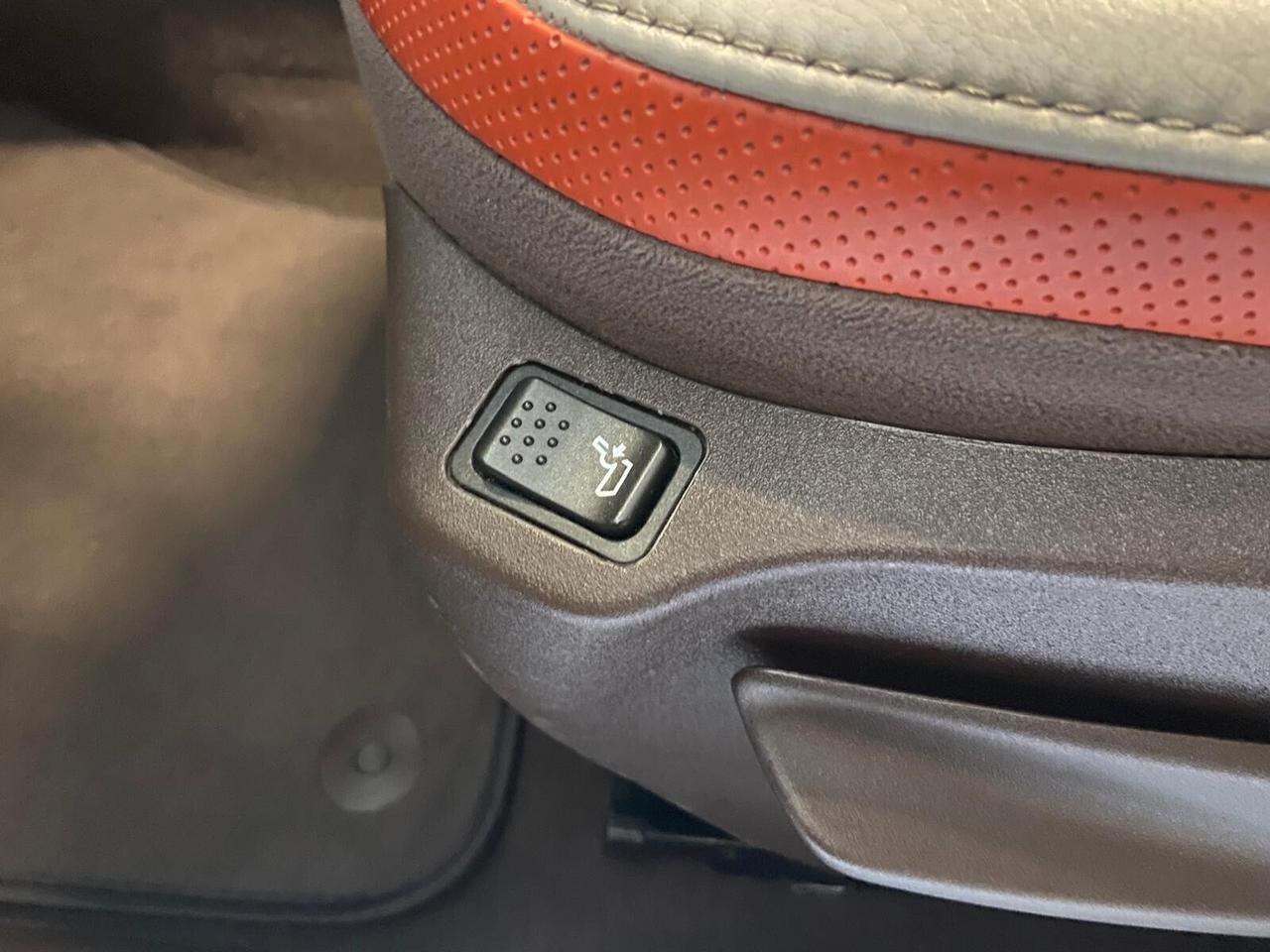 Jeep Renegade 1.6 Mjt DDCT 120 CV Limited