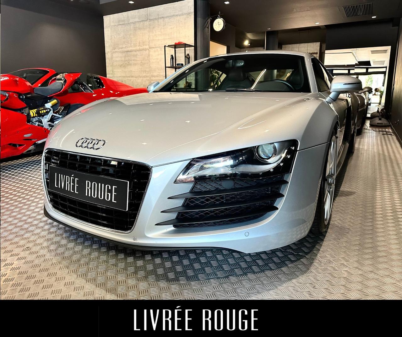 Audi R8 4.2 V8 quattro MANUALE