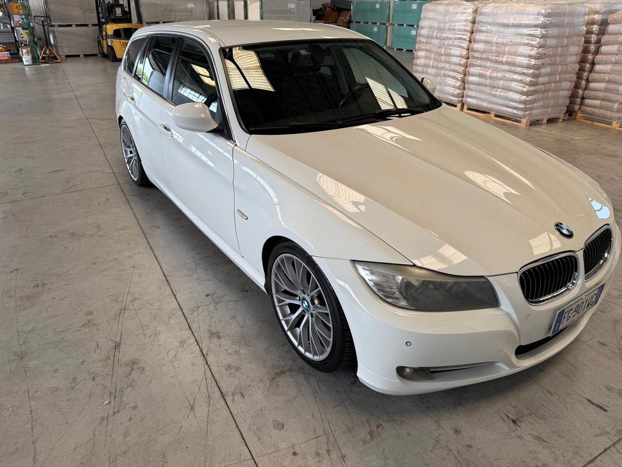 Bmw 318 318d 2.0 143CV cat Touring Attiva