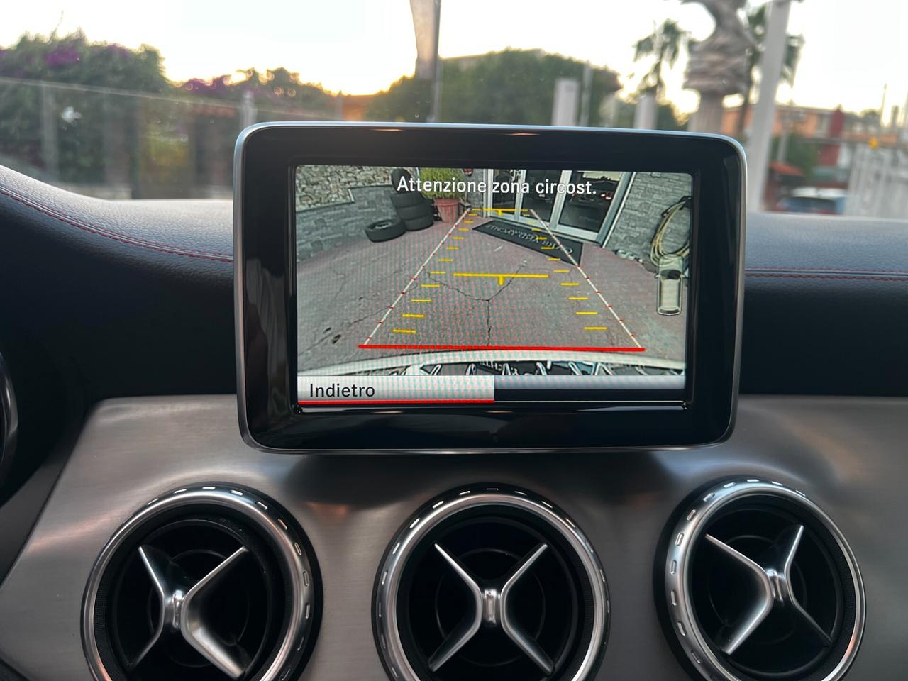 M-Benz GLA 220 CDI 4Matic Premium- AMG-TETTO- FULL