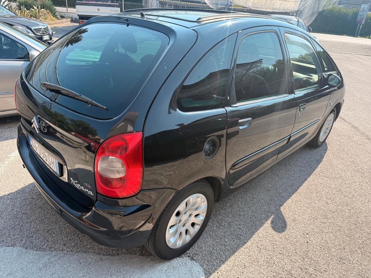 Citroen Xsara Picasso 1.8 16V GPL EXCLUSIVE
