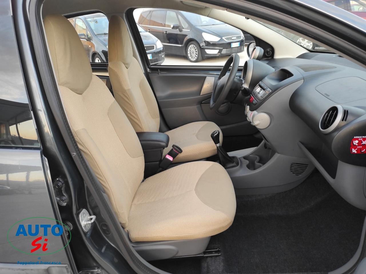 Peugeot 107 1.0 Benzina - 68cv NEOPATENTATI