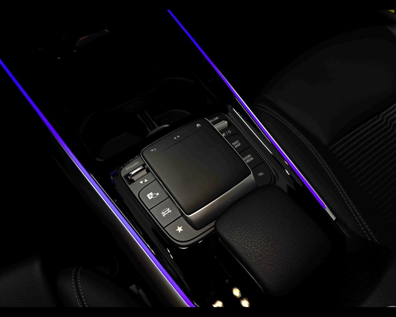 Mercedes-Benz GLA (H247) - GLA 200 d Automatic Sport Plus