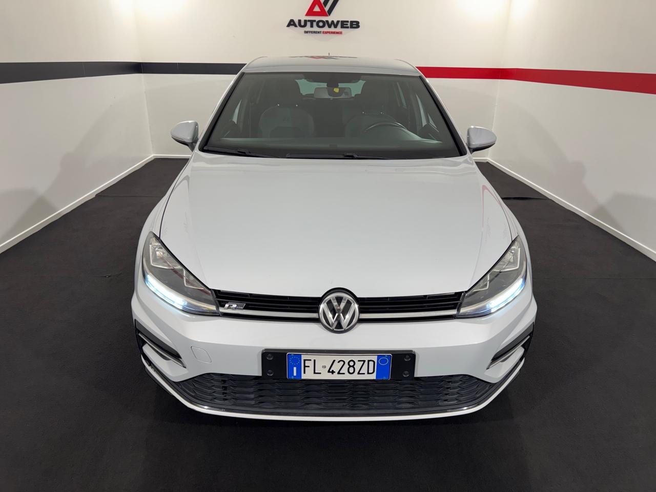 Volkswagen Golf R-LINE DSG 5p. Highline BlueMotion Technology