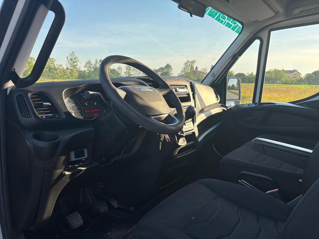 IVECO DAILY FRIGO