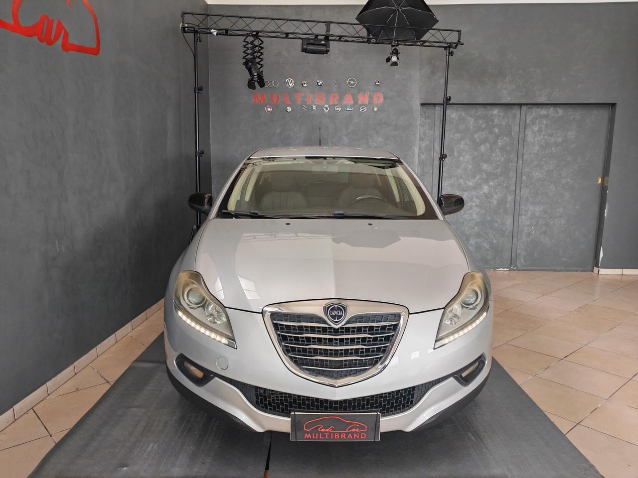 Lancia Delta 1.6 MJT DPF Silver