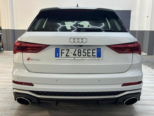 Audi RS Q3 quattro S tronic