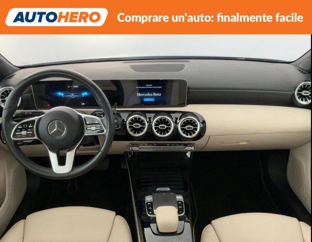 MERCEDES-BENZ A 200 d Automatic Sport