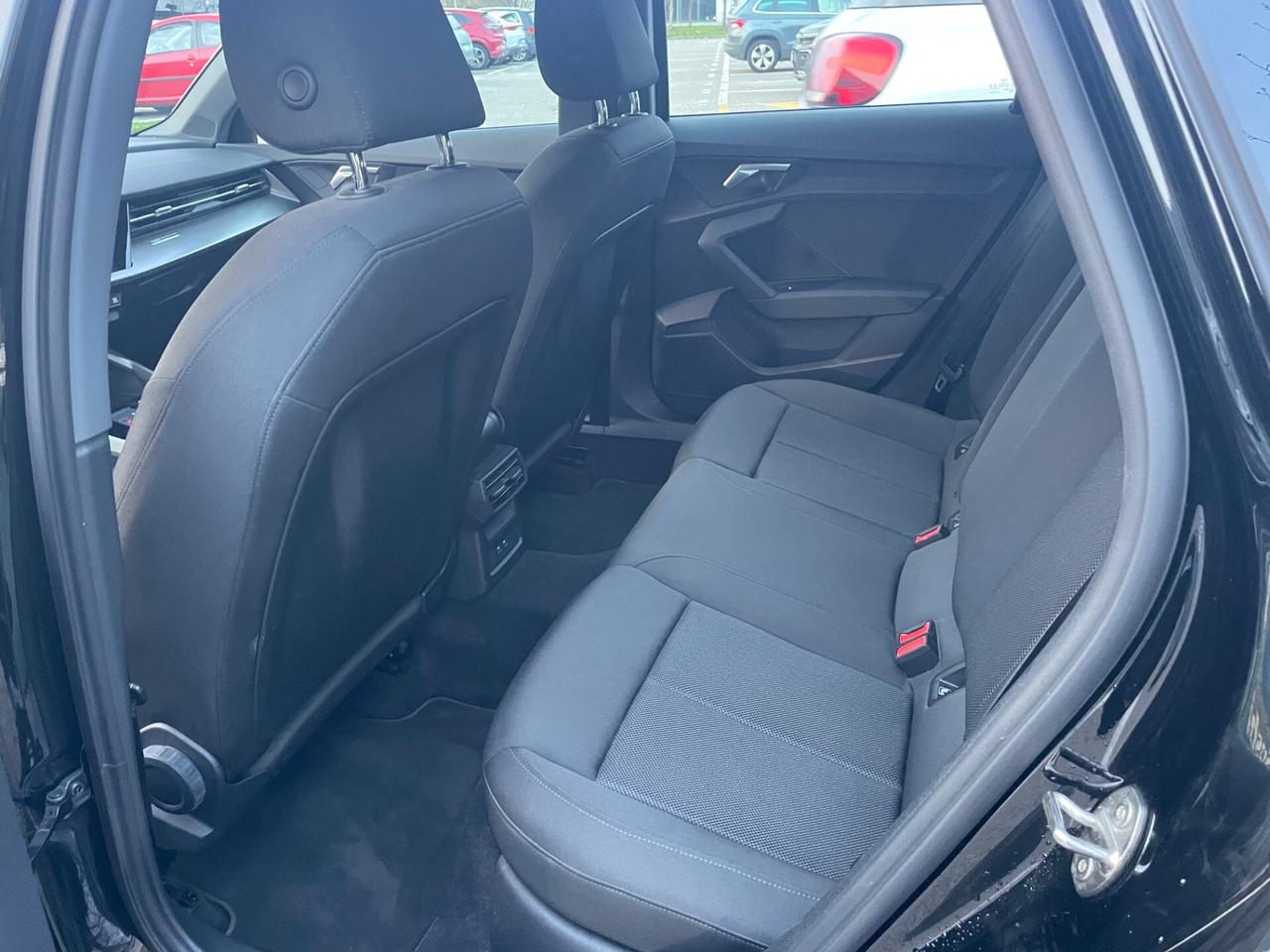 Audi A3 SPB 30 TDI *Automatik*Navi*Naopatentati*