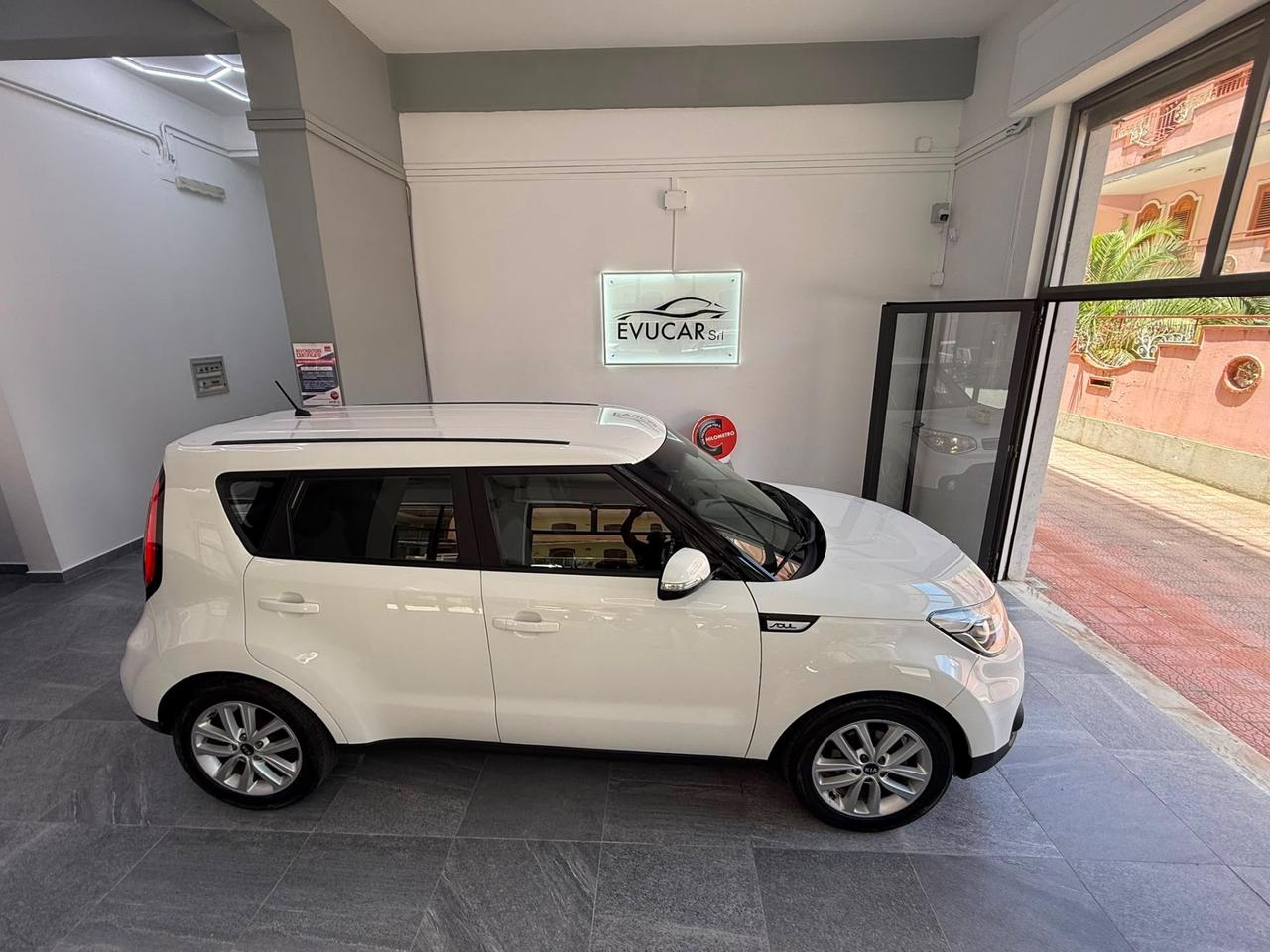 Kia Soul 1.6 CRDi You UNICOPROPRIETARIO