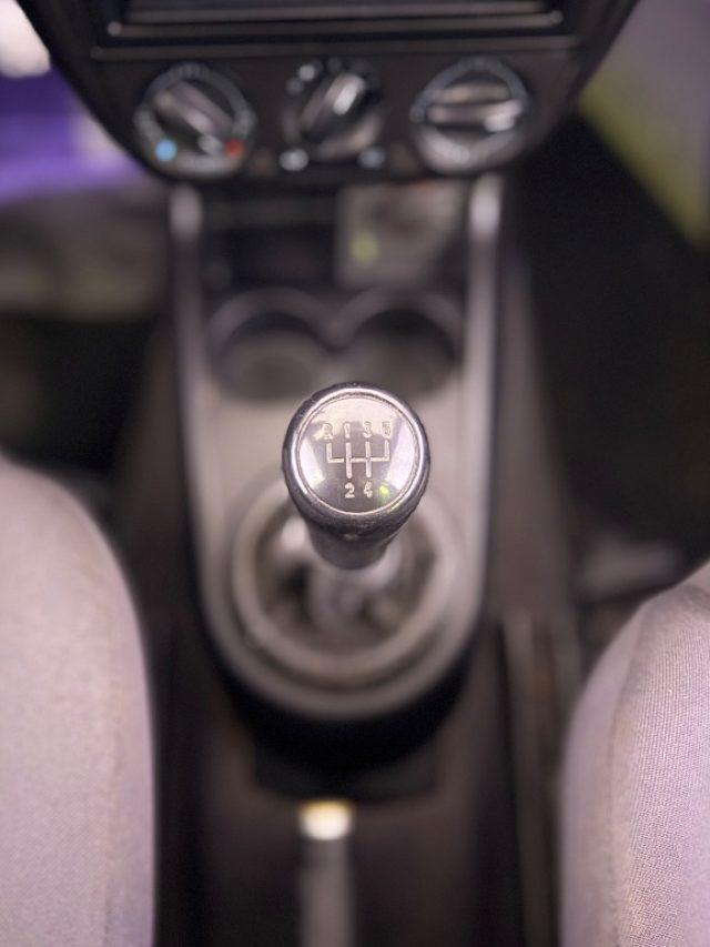 VOLKSWAGEN Fox 1.2 Sport