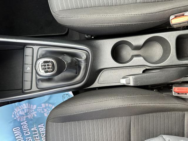 HYUNDAI i20 1.2 MPI MT Connectline