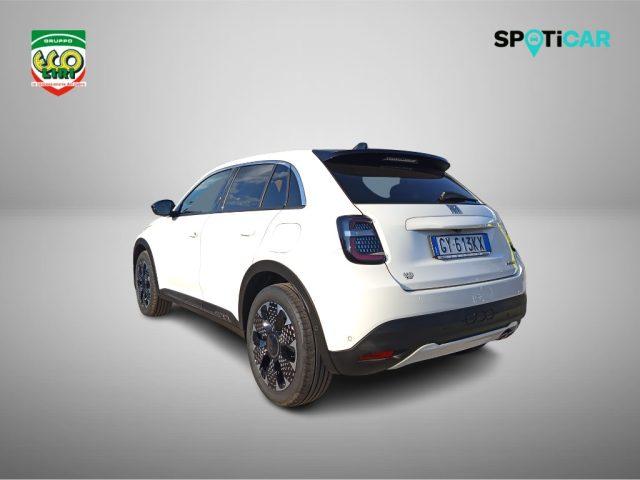 FIAT 600 Hybrid 136 CV DCT MHEV La Prima