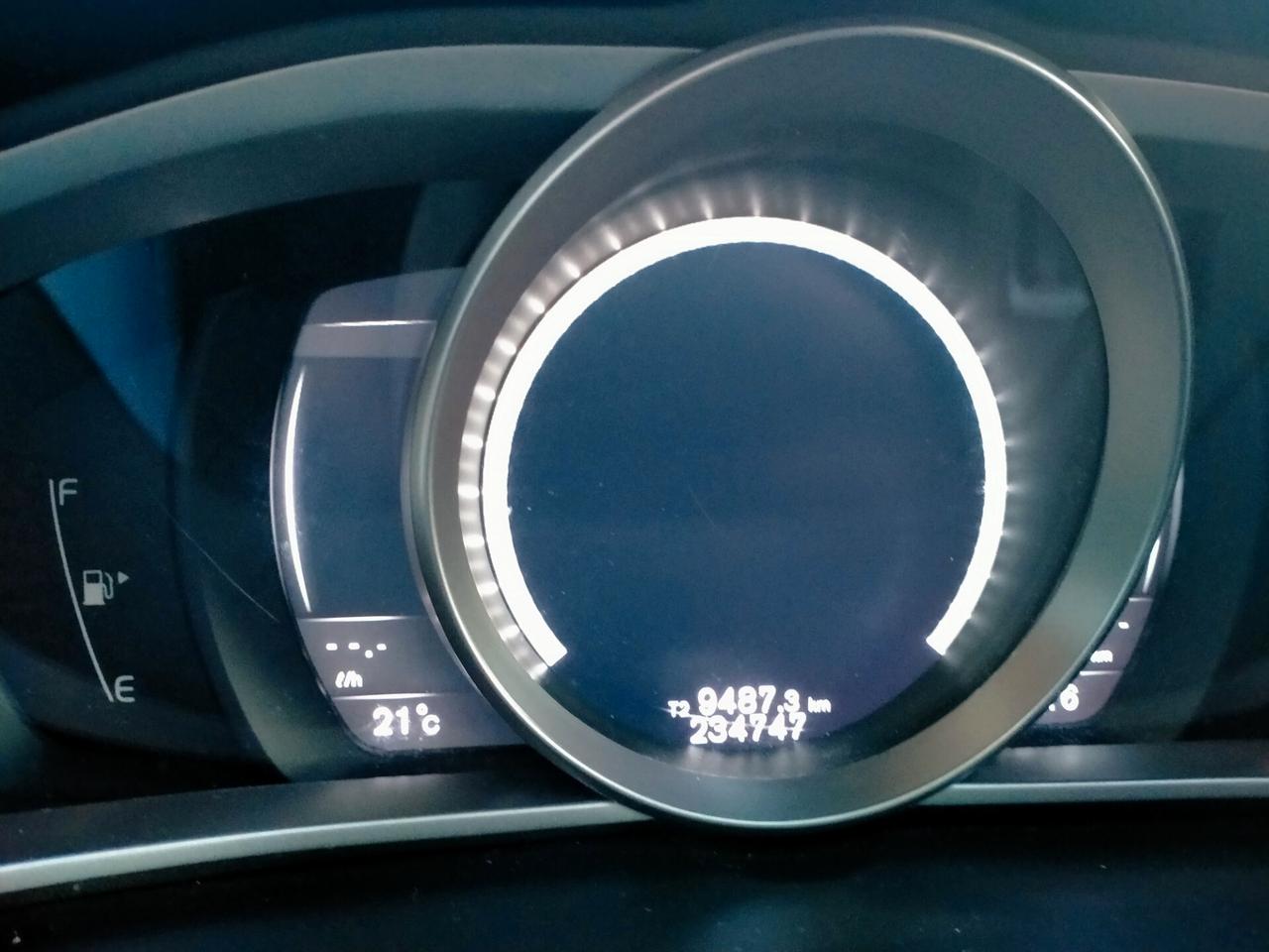 Volvo V40 2.0D3 R-DESIGN GEARTRONIC 8M M.Y.17 E6 FULL LED SYSTEM /PELLE ALCANTARA
