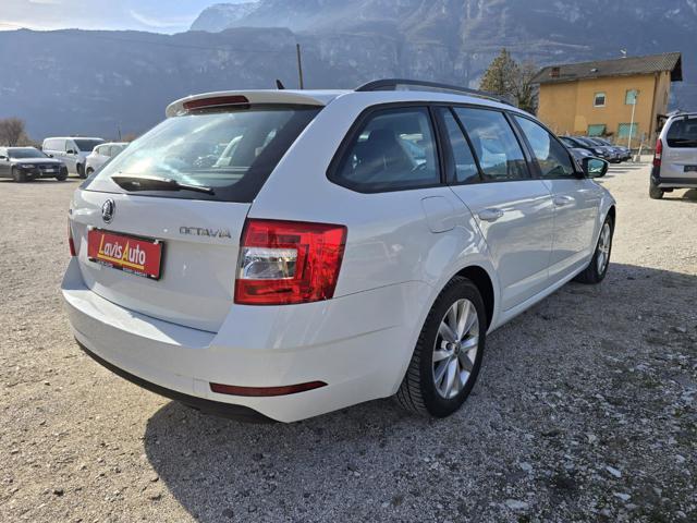 SKODA Octavia 1.6 TDI SCR 115 CV Wagon Executive