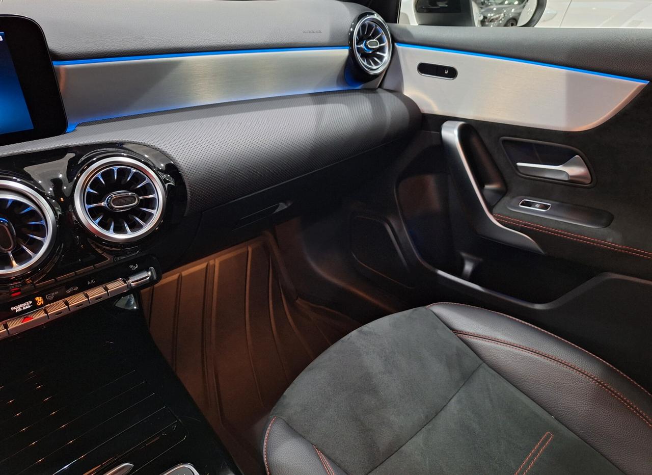 Mercedes A 200d Aut Premium AMG Night Edition