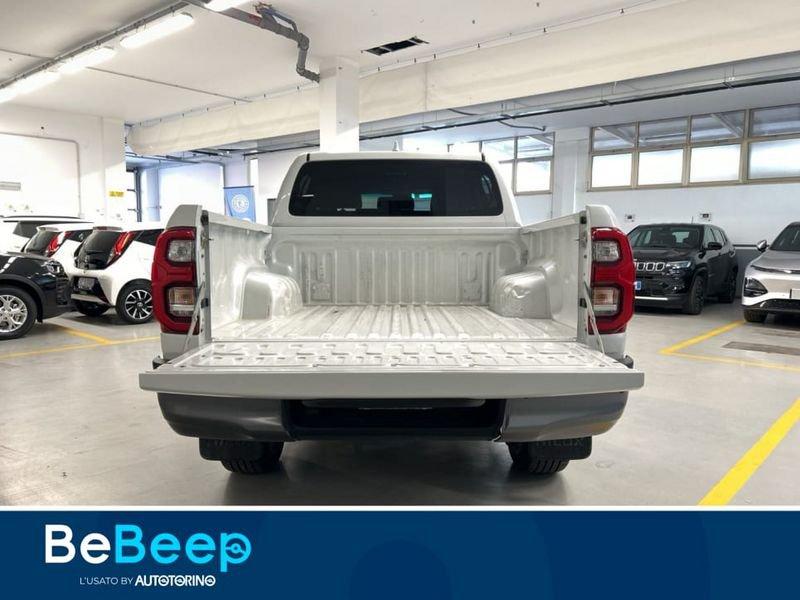 Toyota Hilux 2.8 D DOUBLE CAB INVINCIBLE 4WD AUTO