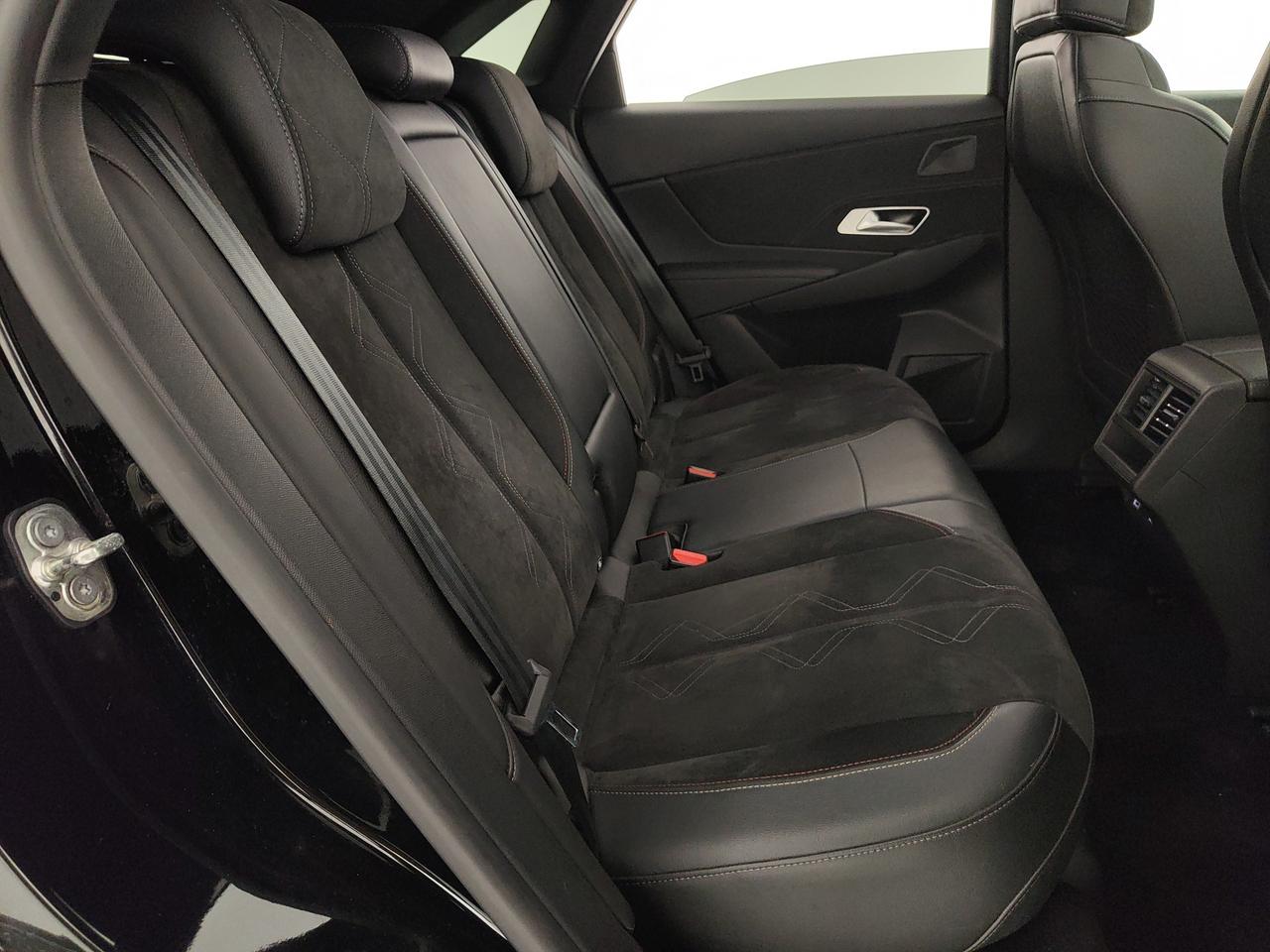 DS DS7 Crossback 1.5 bluehdi Performance Line+ 130cv auto