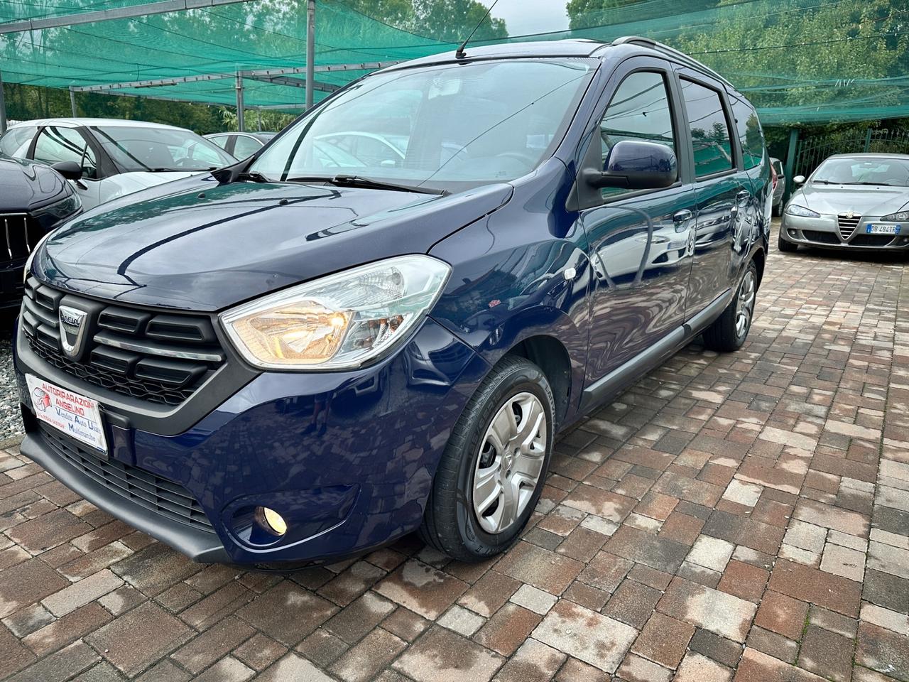 Dacia Lodgy 1.6 Benzina 7 posti Lauréate