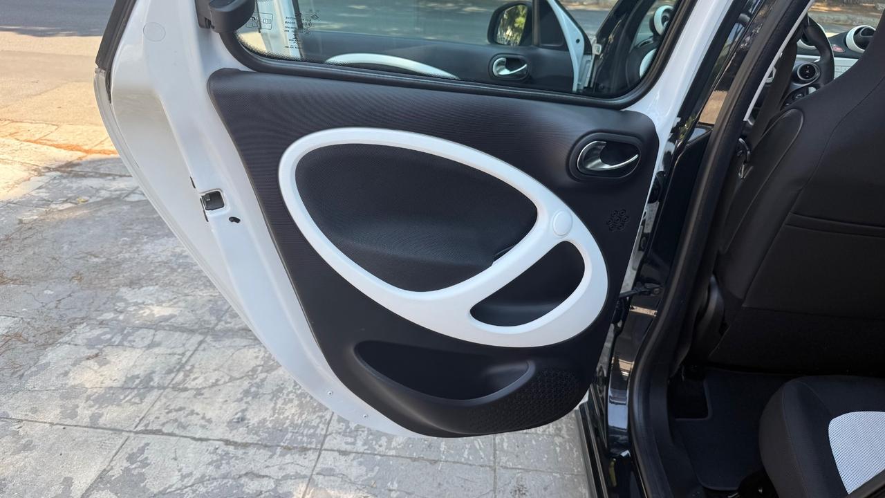 Smart ForFour 70 1.0 Passion
