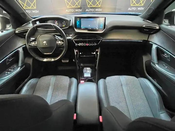 Peugeot 2008 motore elettrico 100kw GT
