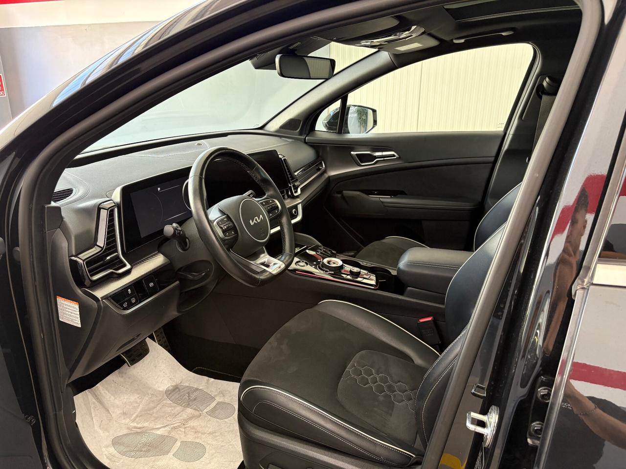 Kia Sportage 1.6 TGDi HEV AT GT-line Plus