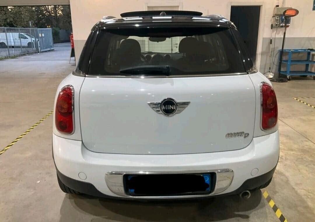 Mini Cooper D Countryman 2.0 Aut. 5p Tetto panoram