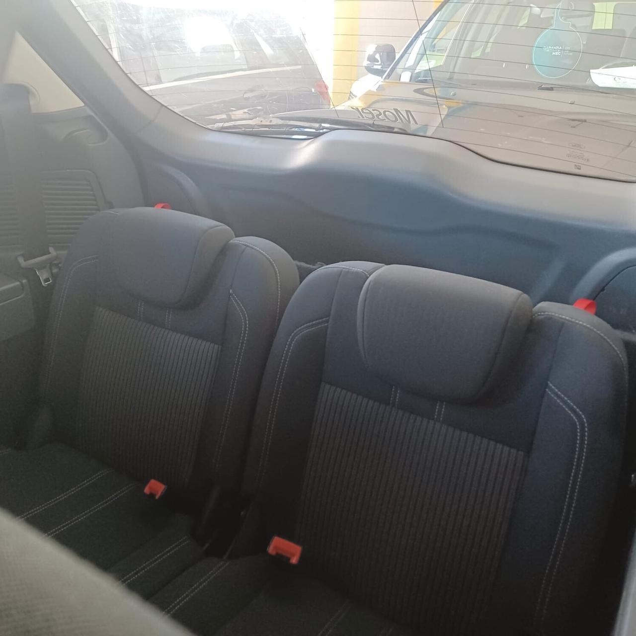 7 POSTI FORD C-MAX 1.6 TDI DISTRIBUZIONE FATTA