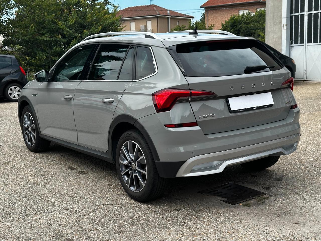 Skoda Kamiq 1.0 G-Tec ScoutLine "NEOPATENTATI"