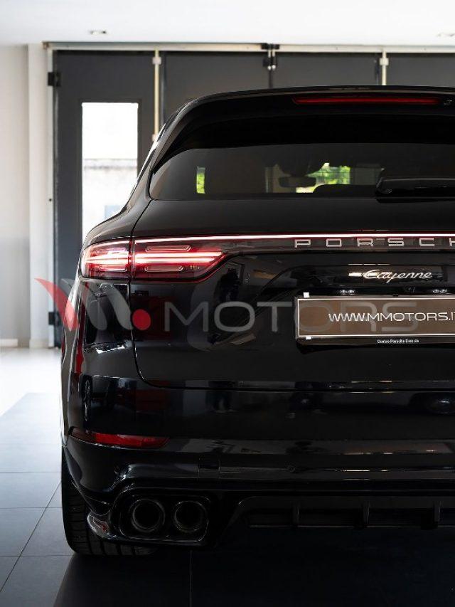 PORSCHE Cayenne 3.0 V6