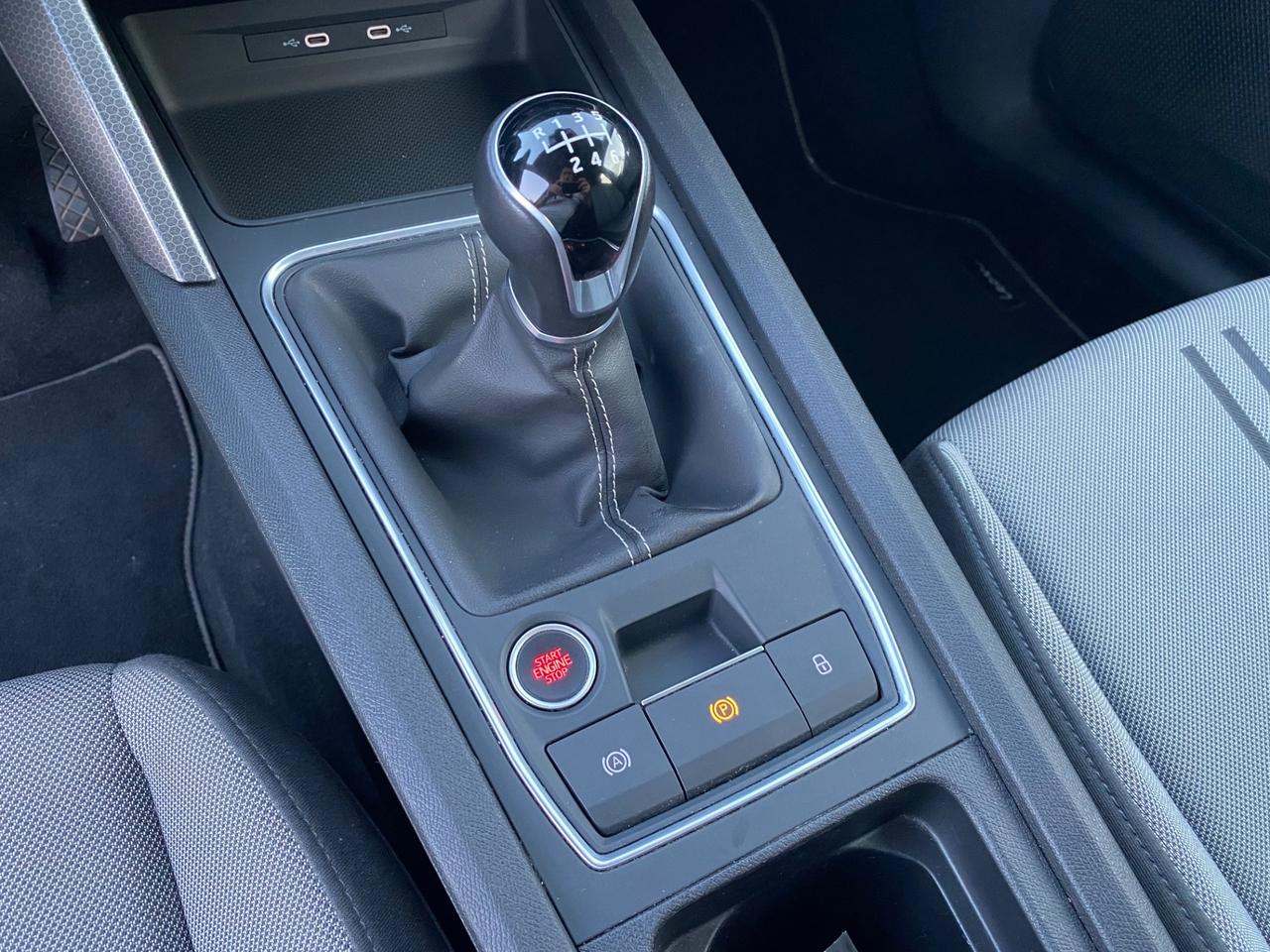 Seat Leon Sw 2.0 116 CV Full Led Virtual Cockpit Garantita